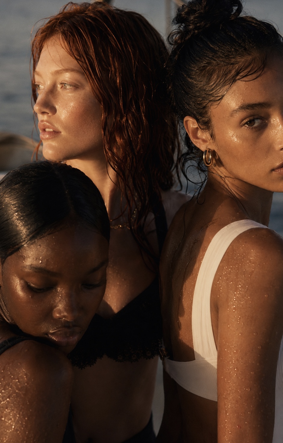 Retrato das três modelos à luz do fim de tarde
