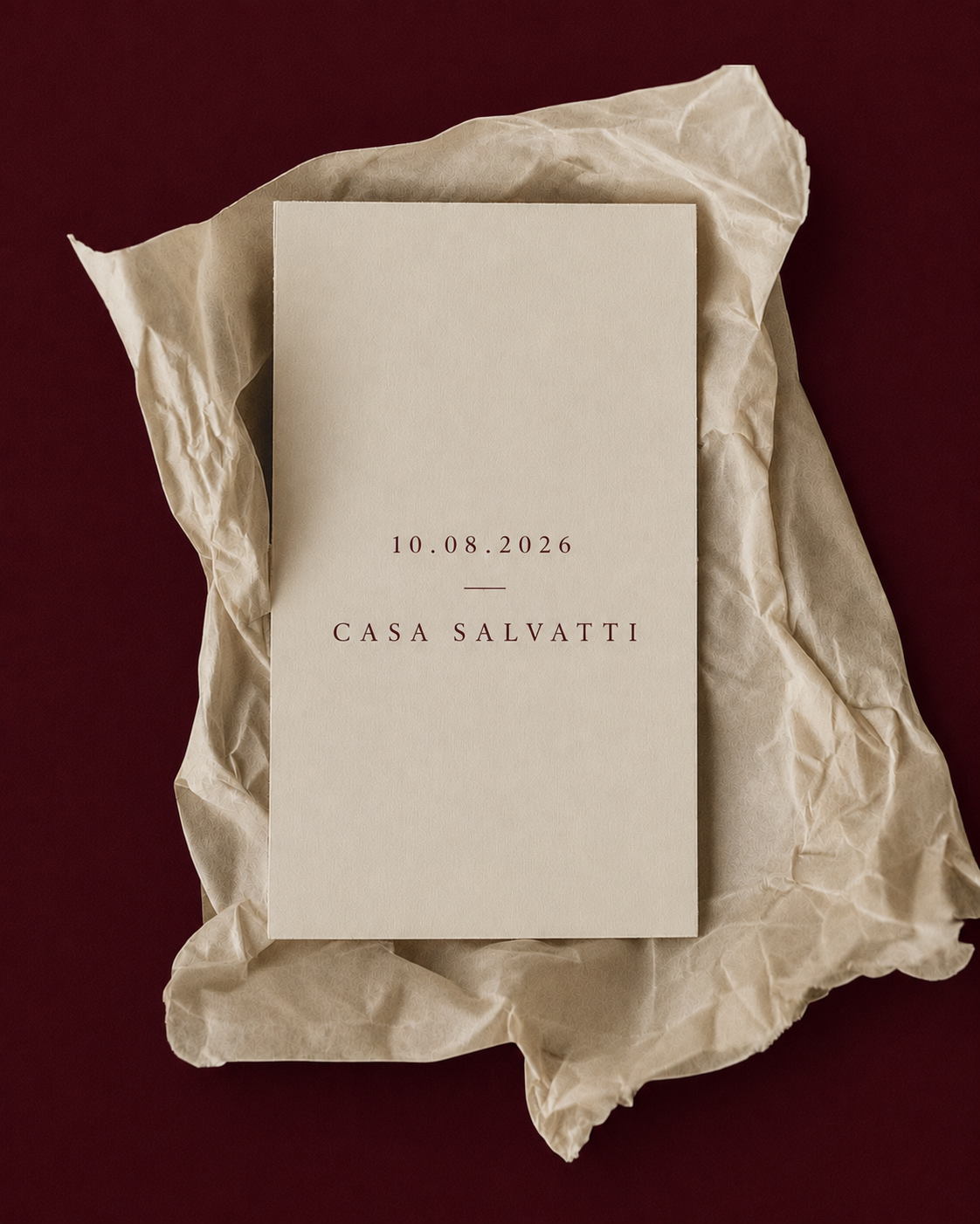 Convite de lançamento Casa Salvatti sobre papel de seda